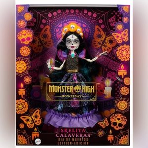 NWT MONSTER HIGH HOWLIDAY SKELETA CALAVERAS DIA DE MUERTOS